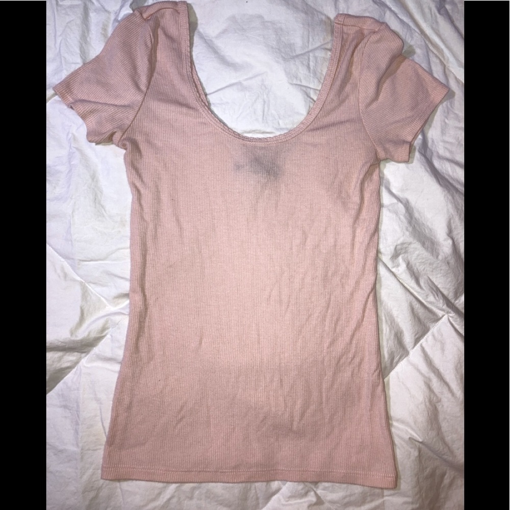 Low cut fitted cropped t shirts